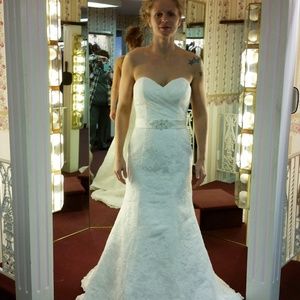 Brand new with tags wedding gown.